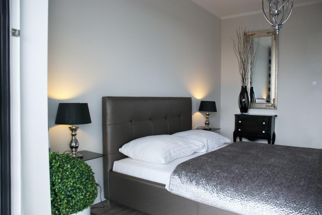 Apartamenty I.M.A Towarowa Poznan Phòng bức ảnh
