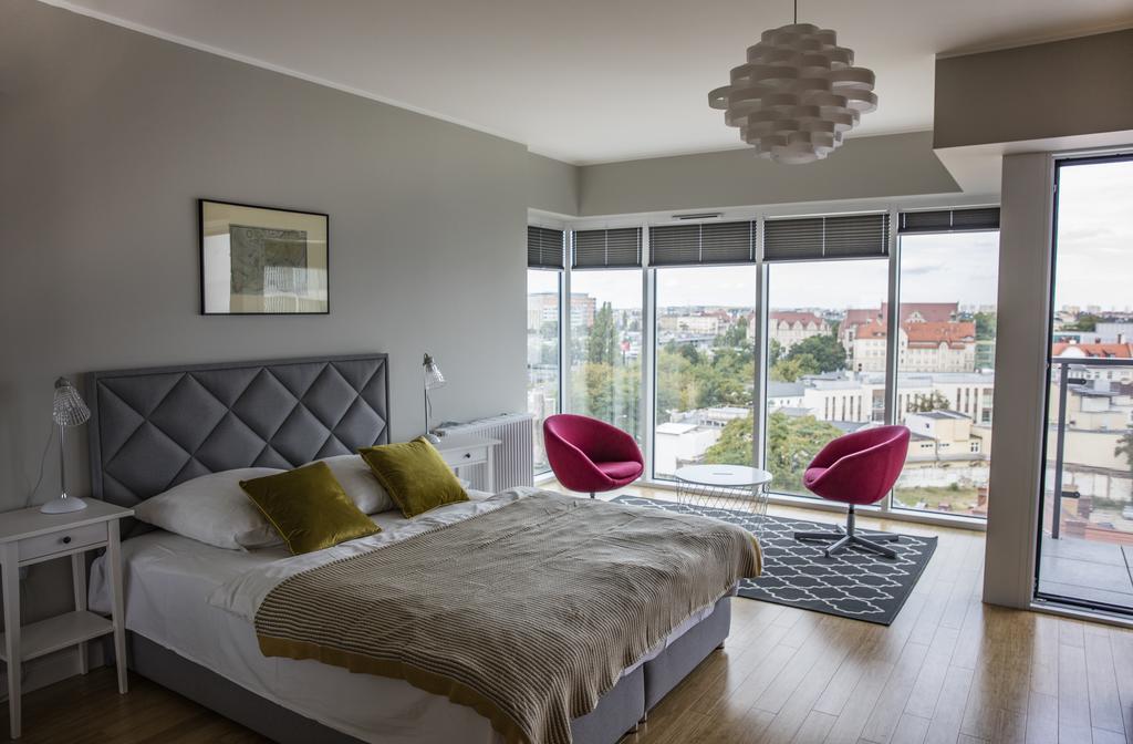 Apartamenty I.M.A Towarowa Poznan Ngoại thất bức ảnh