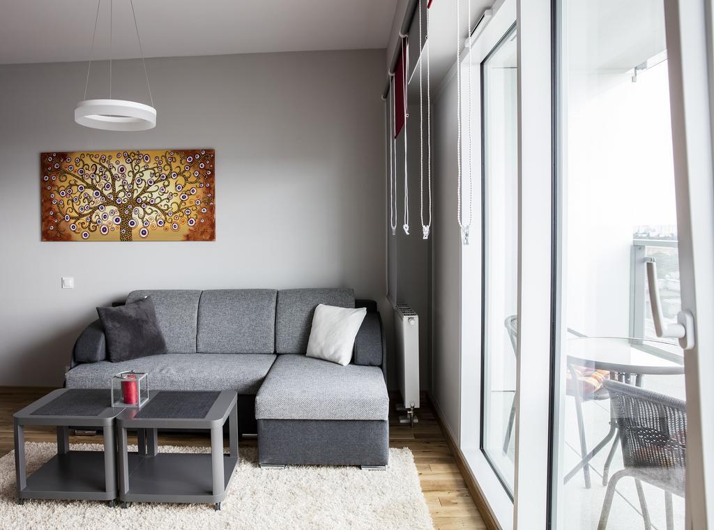 Apartamenty I.M.A Towarowa Poznan Ngoại thất bức ảnh