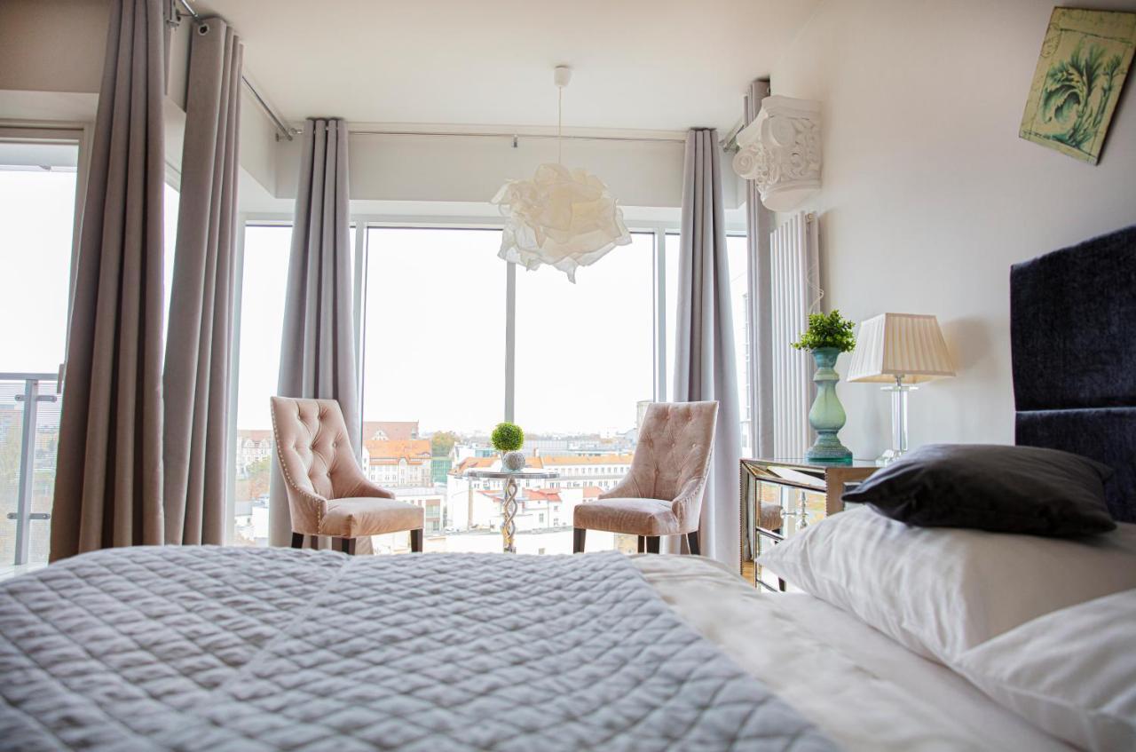 Apartamenty I.M.A Towarowa Poznan Ngoại thất bức ảnh
